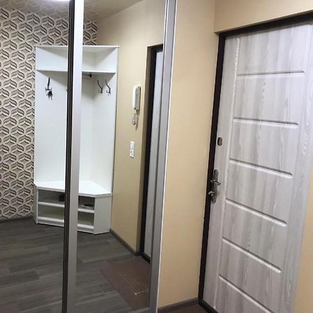 Appartement Сдам Посуточно Однакомнатную Квартиру à Kharkiv Extérieur photo